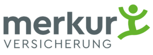 Logo der Merkur Versicherung mit dem Schriftzug „merkur“ in fetten grauen Buchstaben, darunter „VERSICHERUNG“ in kleinerer grauer Schrift sowie einer grünen, abstrakten menschlichen Figur auf der rechten Seite – als Symbol für einen vertrauenswürdigen Namen in der Privatversicherung.